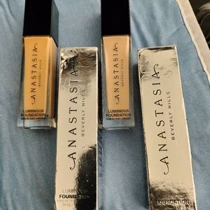 Anastasia Beverly Hills for Women - 1 oz Foundation305N & 150W $22 ea.